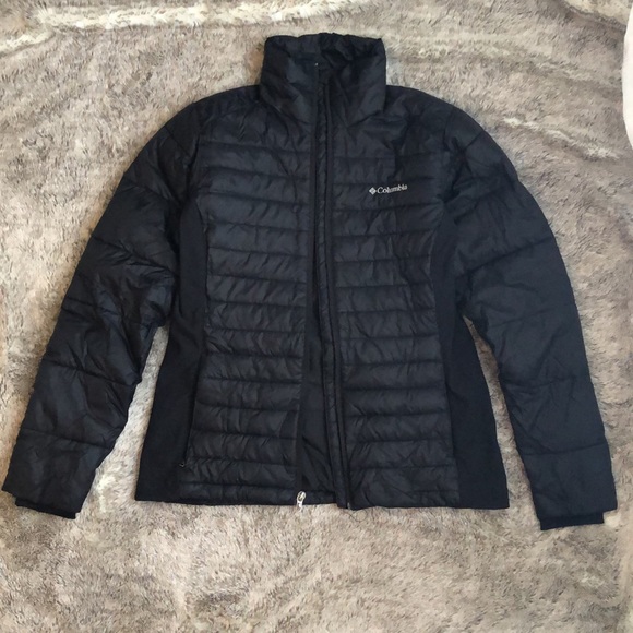 Columbia Women's Powder Pillow Hybrid Jacket - Picture 4 of 10